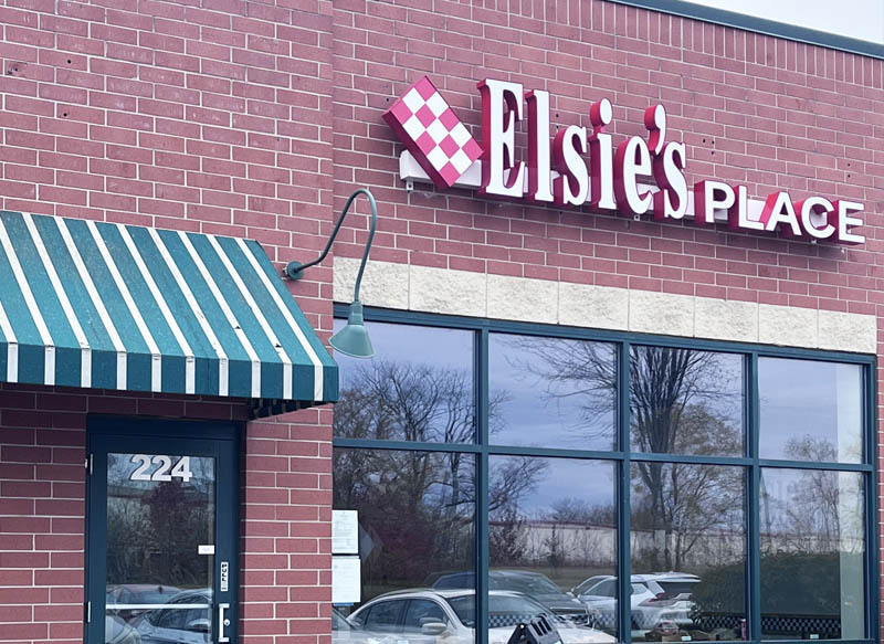 https://www.liebermancompanies.com/wp-content/uploads/Location-CarolStream-Elsies-Place-1.jpg