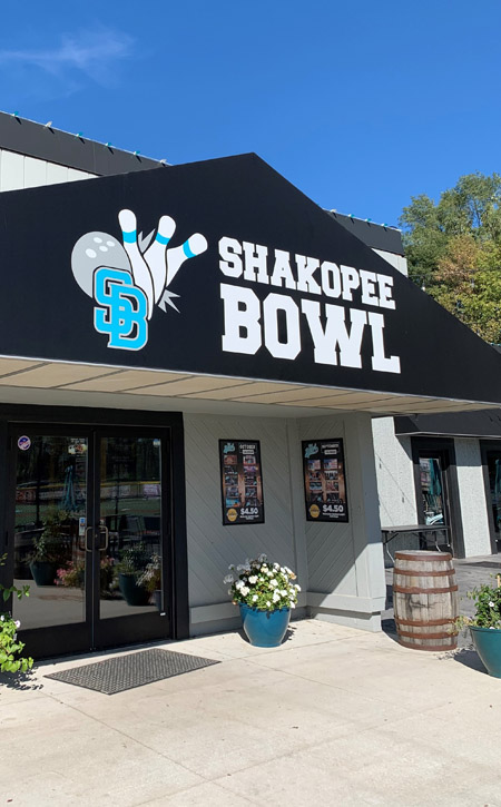 Shakopee Bowl Arcade Entrance