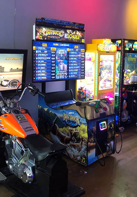 Updated Arcade At Rochester Mall Goes Cashless Big Buck Hunter Reloaded